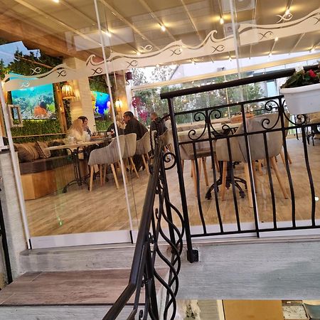 Vromos Guest House 切尔诺莫雷茨 外观 照片