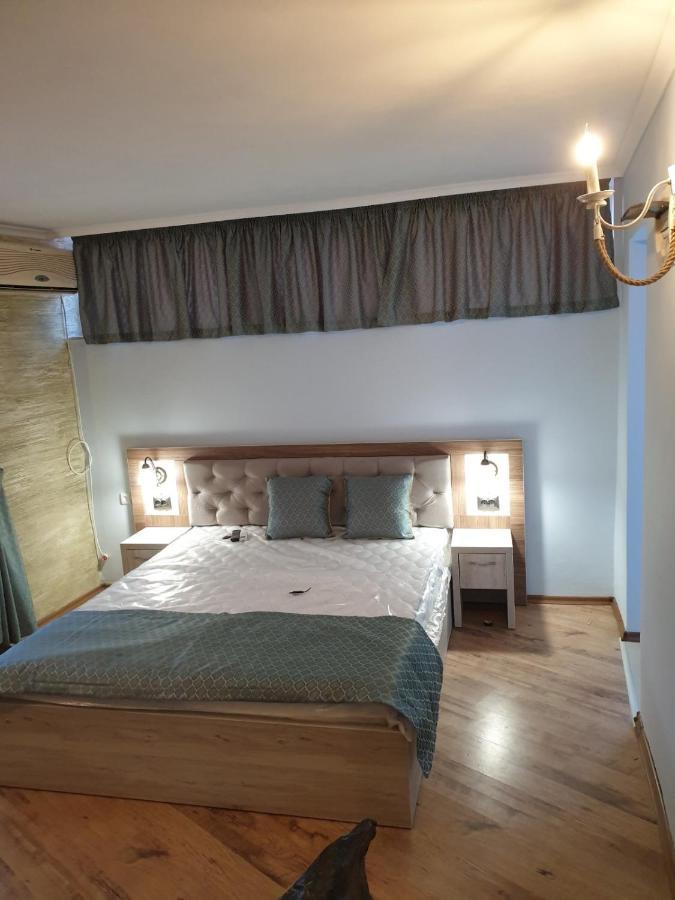 Vromos Guest House 切尔诺莫雷茨 外观 照片