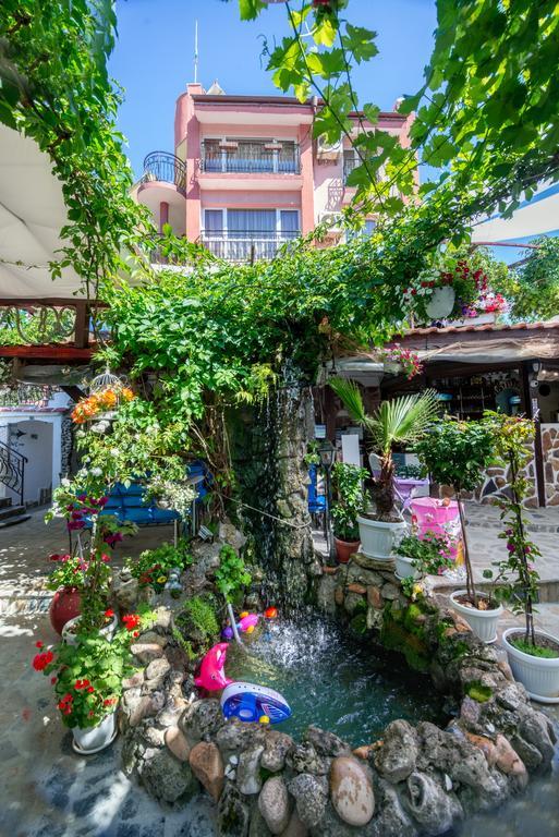 Vromos Guest House 切尔诺莫雷茨 外观 照片