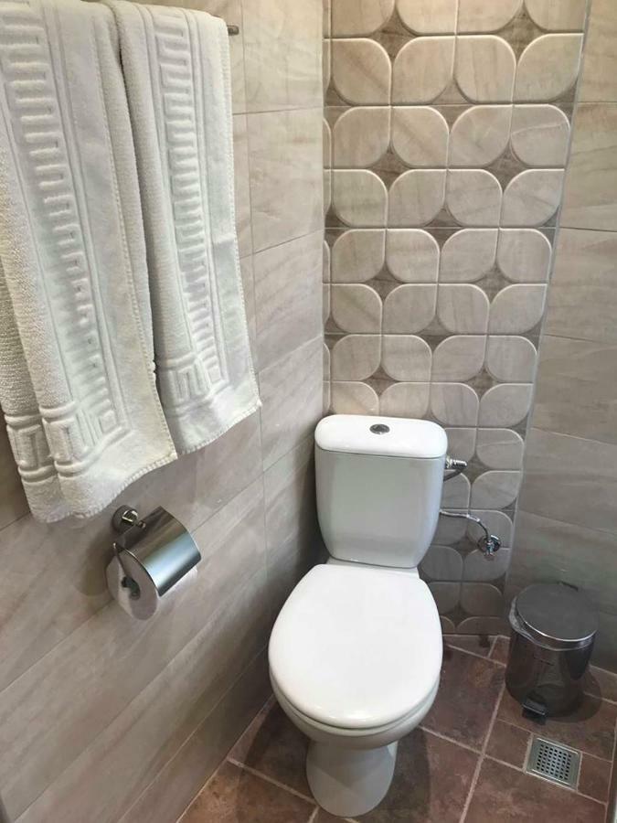 Vromos Guest House 切尔诺莫雷茨 外观 照片